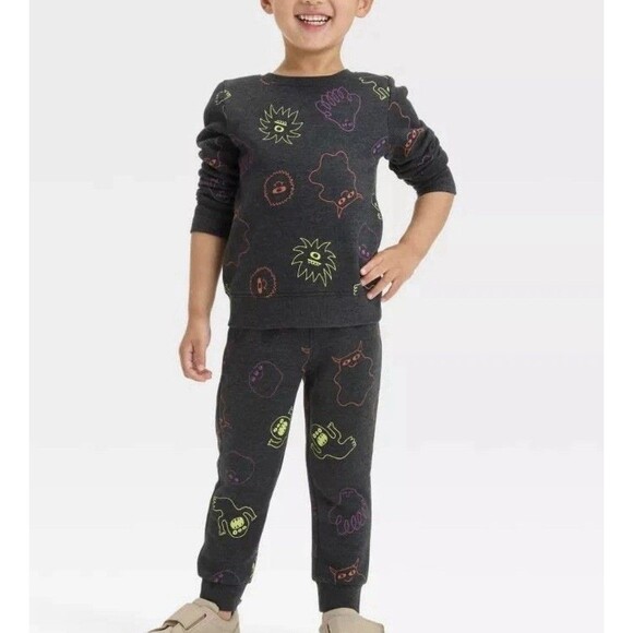 Cat & Jack Monsters Halloween Long Sleeve T-Shirt & Jogger Pants - 12 Months - Picture 1 of 4